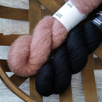 Ooey Gooey by Andrea Mowry (Lux Sport + Haze)