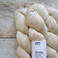 Ease Tee by Anne Ventzel (Terrasse)