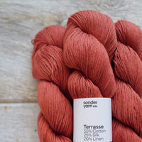 Ease Tee by Anne Ventzel (Terrasse)