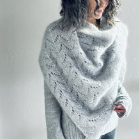 Cozy Walk Shawl by Isabell Kraemer