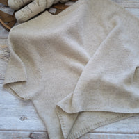 Raakel Tee by Rosa P. (F&F)