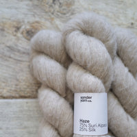 Ranunculus by Midori Hirose (Haze)