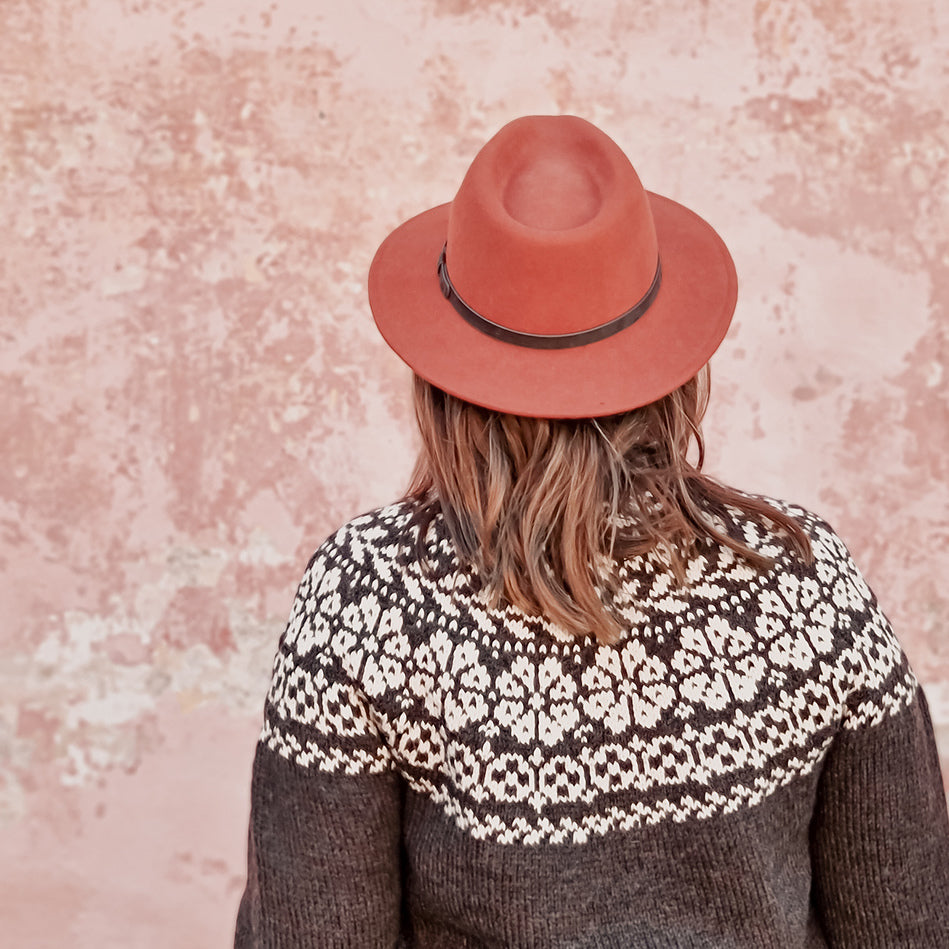 Lumme by Sari Nordlund – Sonder Yarn Co.