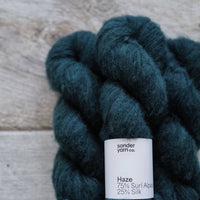 Ranunculus by Midori Hirose (Haze)