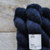 Ranunculus by Midori Hirose (Haze)