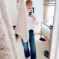 Cozy Walk Shawl by Isabell Kraemer