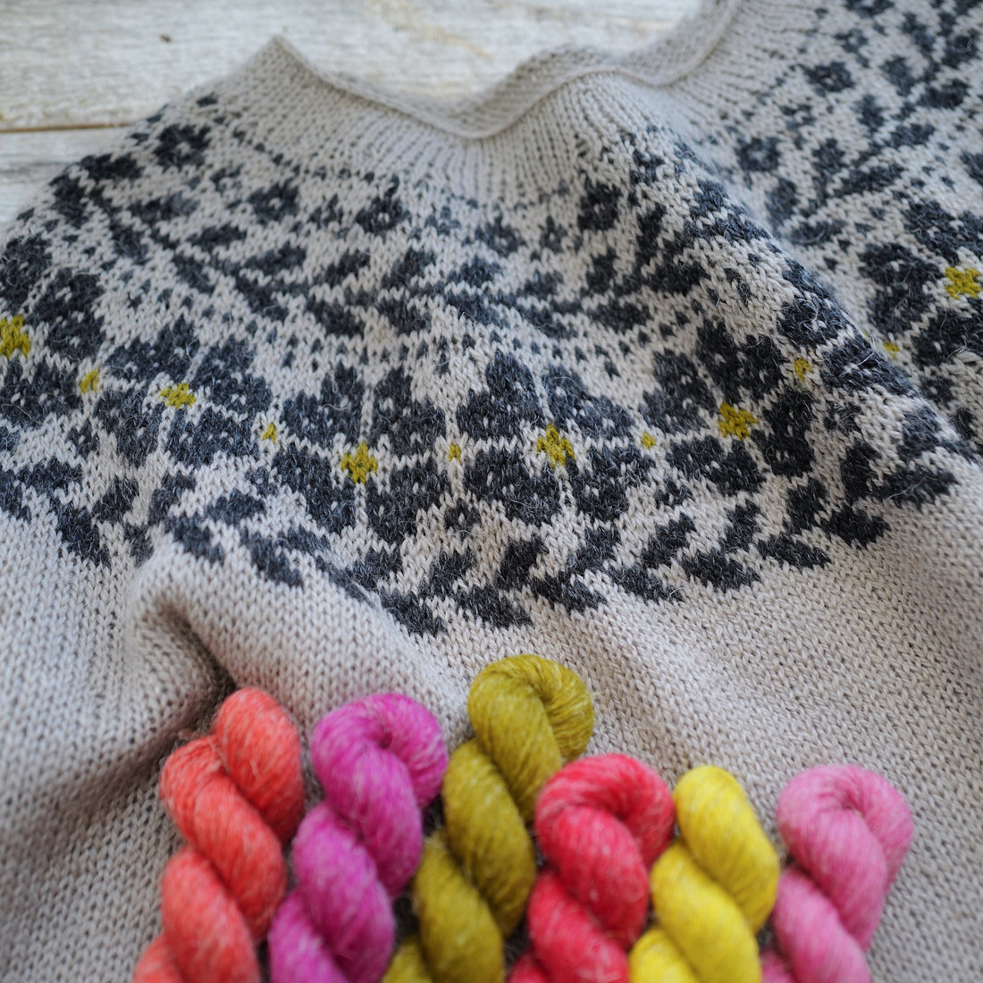 Lumme Tee by Sari Nordlund (F&F)