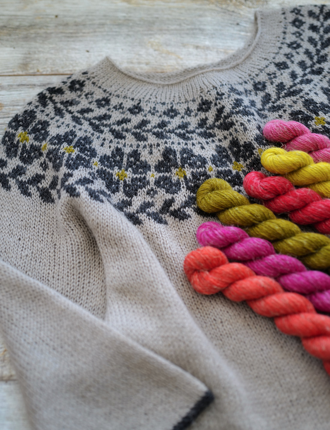 Lumme Tee by Sari Nordlund (F&F)