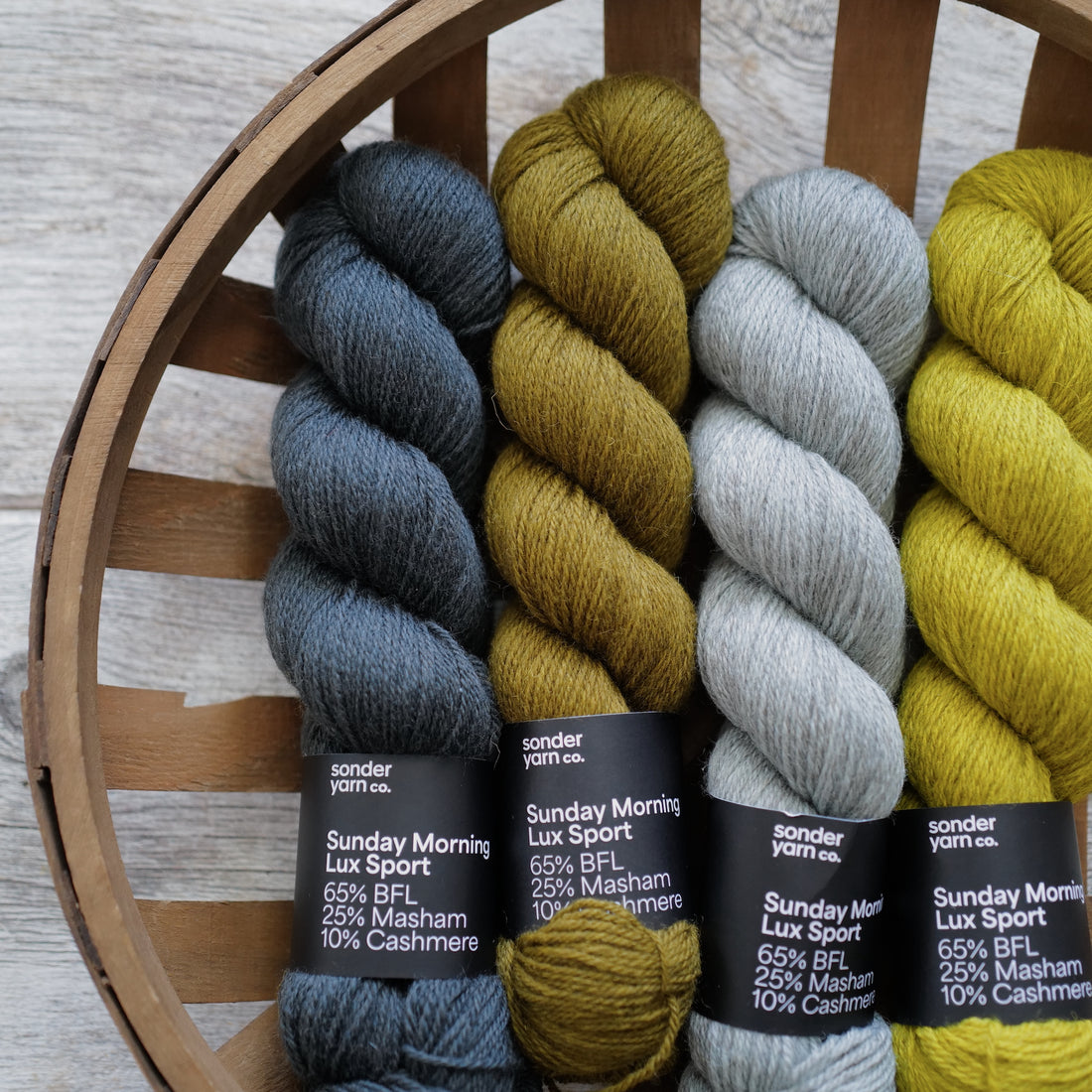 Bao Bao Shawl by Isabell Kraemer (4-colour)